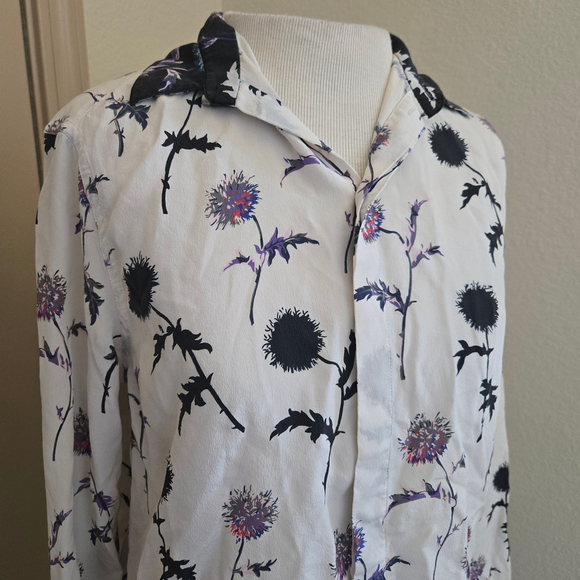 Kenzo Paris / dandelion print silk flutter sleeve Floral button up EU 38 US 6 - Picture 5 of 9